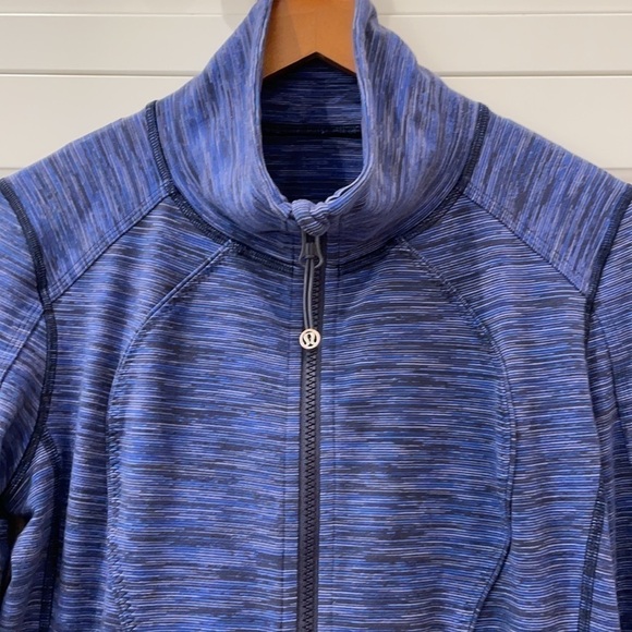 Beautiful Lululemon Blues Zippered Jacket—EUC—6 - Picture 2 of 9